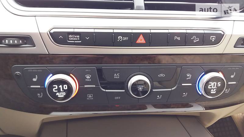 Внедорожник / Кроссовер Audi Q7 2015 в Одессе