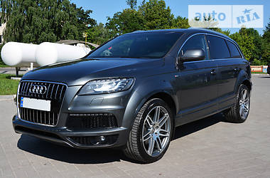 Внедорожник / Кроссовер Audi Q7 2014 в 