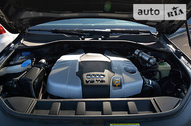 Внедорожник / Кроссовер Audi Q7 2014 в 