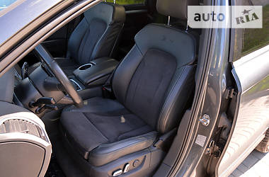 Внедорожник / Кроссовер Audi Q7 2014 в 