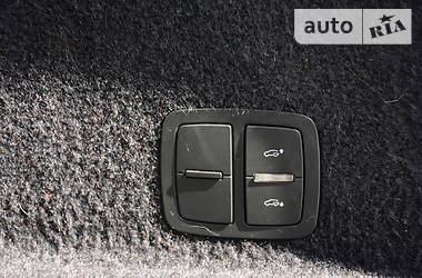 Внедорожник / Кроссовер Audi Q7 2014 в 