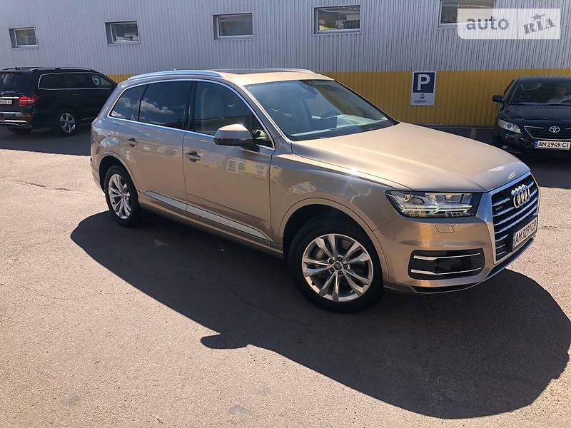 Позашляховик / Кросовер Audi Q7 2018 в Житомирі