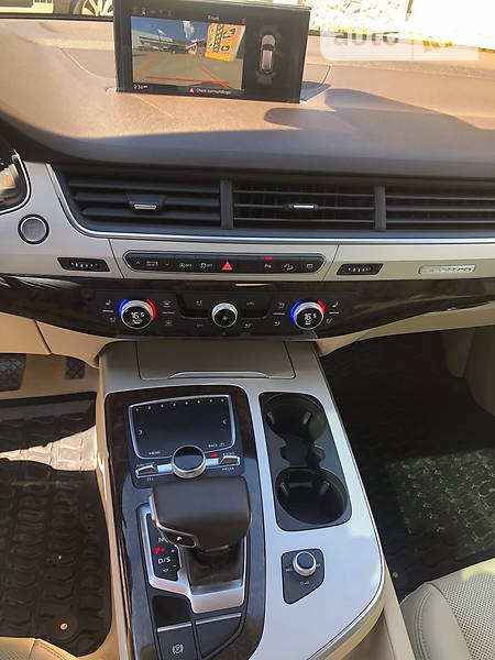 Позашляховик / Кросовер Audi Q7 2018 в Житомирі