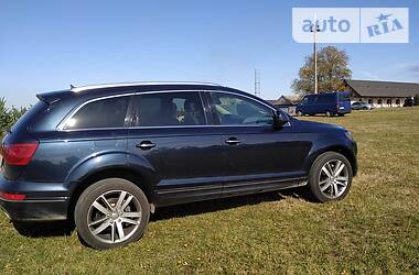 Позашляховик / Кросовер Audi Q7 2011 в Калуші