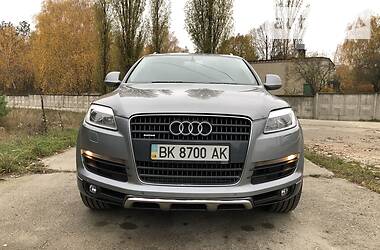 Универсал Audi Q7 2007 в Вараше