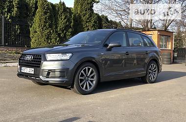 Внедорожник / Кроссовер Audi Q7 2018 в Киеве