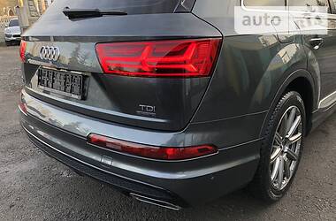 Позашляховик / Кросовер Audi Q7 2016 в Тернополі