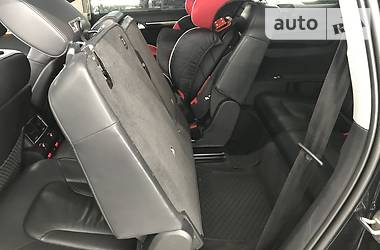 Позашляховик / Кросовер Audi Q7 2013 в 