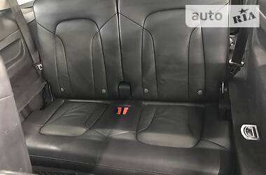Позашляховик / Кросовер Audi Q7 2013 в 