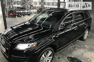 Позашляховик / Кросовер Audi Q7 2013 в 