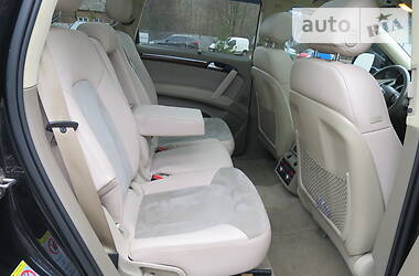 Позашляховик / Кросовер Audi Q7 2006 в 