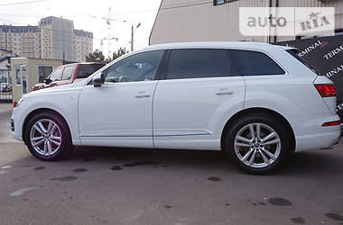 Внедорожник / Кроссовер Audi Q7 2017 в Одессе