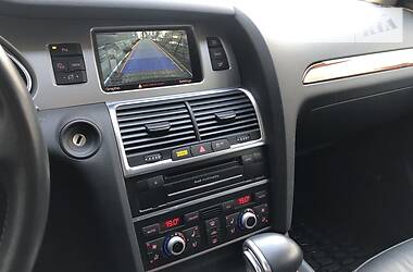 Позашляховик / Кросовер Audi Q7 2014 в 