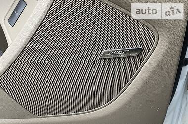 Позашляховик / Кросовер Audi Q7 2014 в 