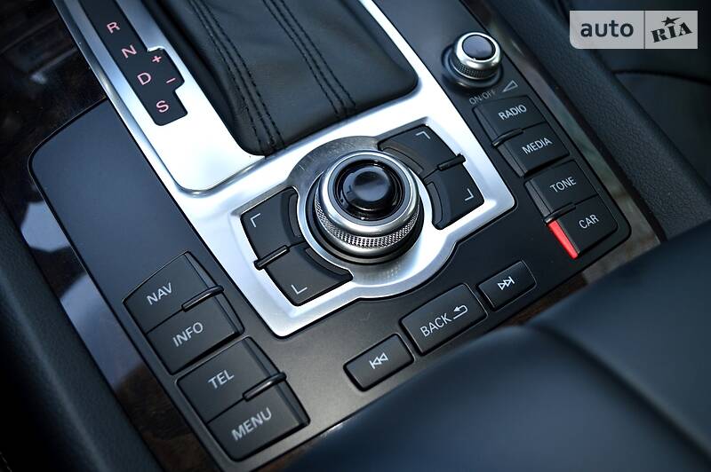 Позашляховик / Кросовер Audi Q7 2014 в Одесі фото 58 Позашляховик / Кросовер Audi Q7 2014 в Одесі