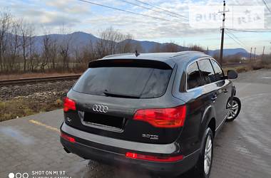 Внедорожник / Кроссовер Audi Q7 2007 в 