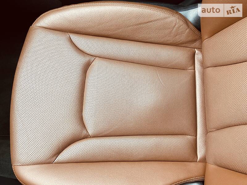 Позашляховик / Кросовер Audi Q7 2017 в Львові