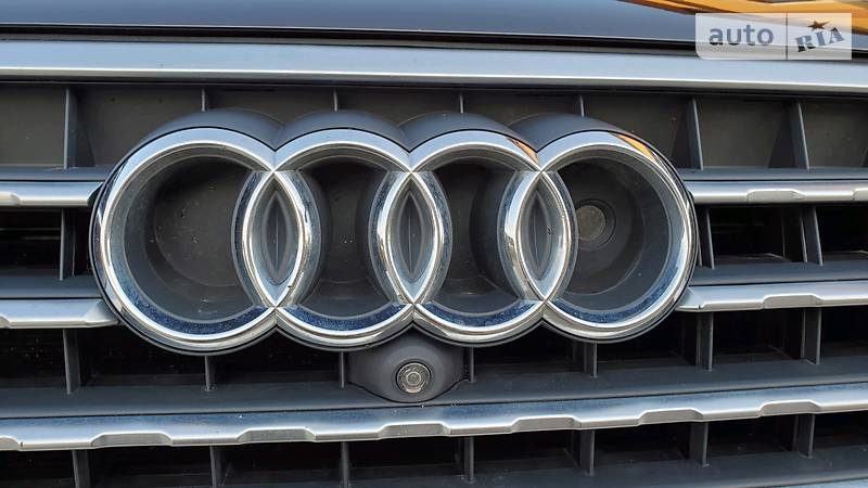 Позашляховик / Кросовер Audi Q7 2015 в Тернополі