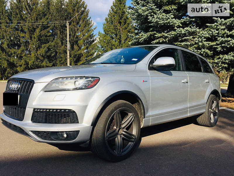 Позашляховик / Кросовер Audi Q7 2013 в Рівному