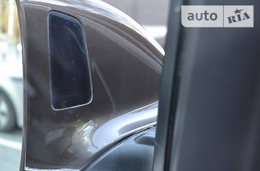 Позашляховик / Кросовер Audi Q7 2013 в 