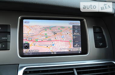 Позашляховик / Кросовер Audi Q7 2013 в 