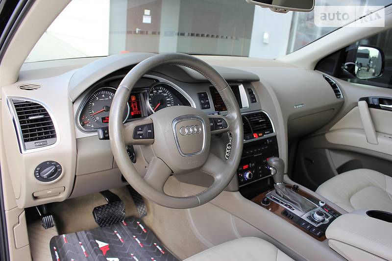 Позашляховик / Кросовер Audi Q7 2008 в Львові