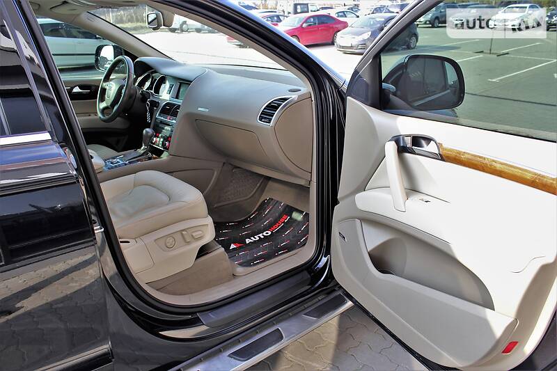 Позашляховик / Кросовер Audi Q7 2008 в Львові