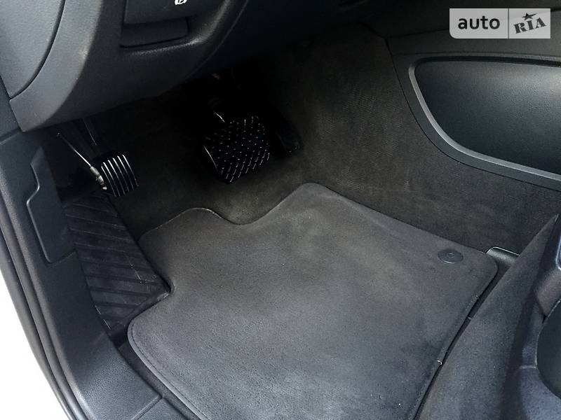 Внедорожник / Кроссовер Audi Q7 2010 в Черновцах