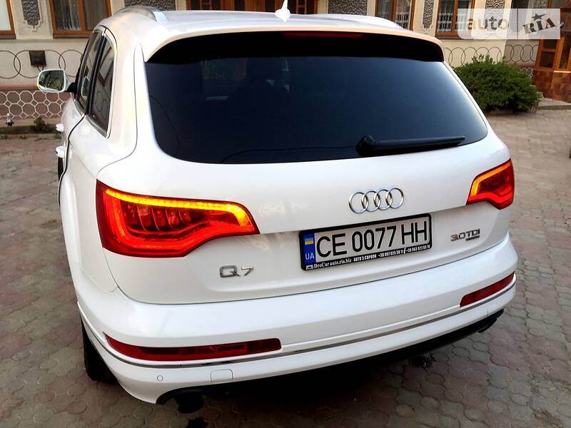 Внедорожник / Кроссовер Audi Q7 2010 в Черновцах