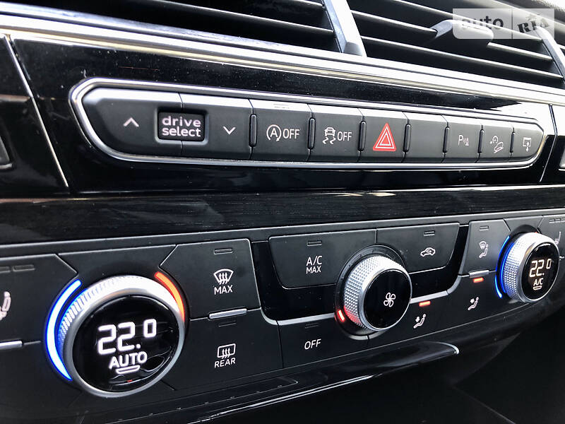 Позашляховик / Кросовер Audi Q7 2018 в Києві