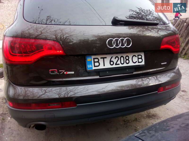 Позашляховик / Кросовер Audi Q7 2010 в Херсоні фото 7 Позашляховик / Кросовер Audi Q7 2010 в Херсоні