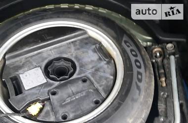 Позашляховик / Кросовер Audi Q7 2007 в 