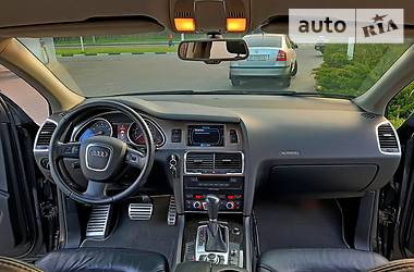 Позашляховик / Кросовер Audi Q7 2006 в 