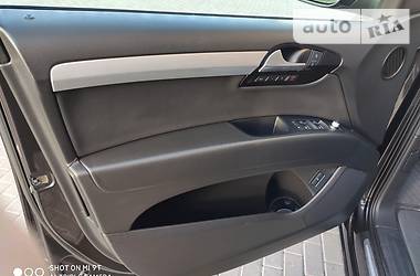 Позашляховик / Кросовер Audi Q7 2014 в 