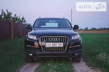 Внедорожник / Кроссовер Audi Q7 2011 в Киеве