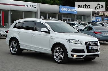 Позашляховик / Кросовер Audi Q7 2012 в 