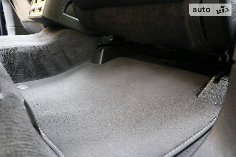 Позашляховик / Кросовер Audi Q7 2011 в Трускавці