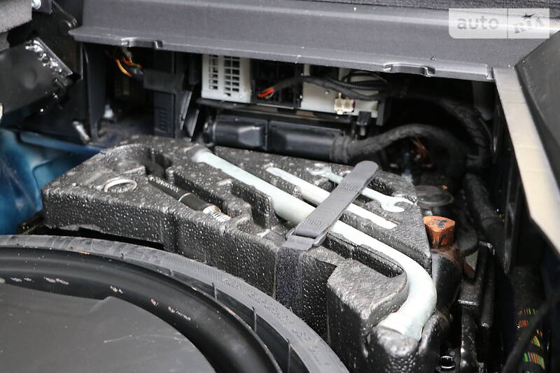 Позашляховик / Кросовер Audi Q7 2011 в Трускавці