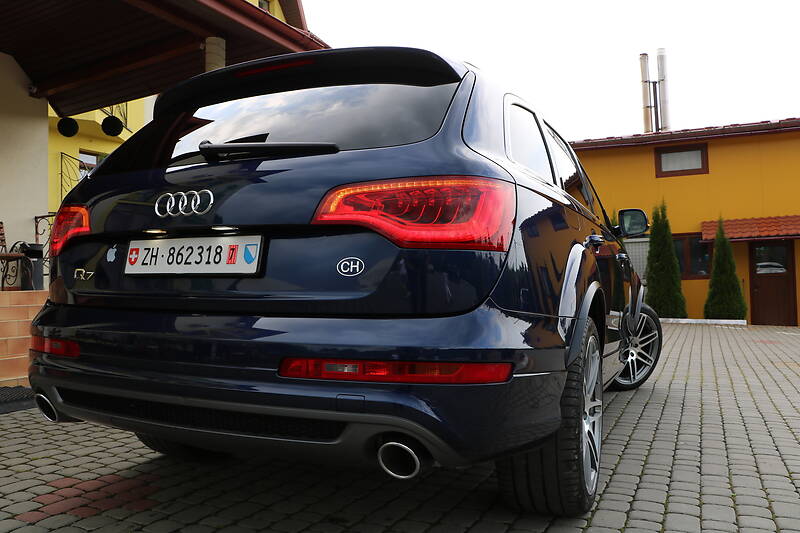Позашляховик / Кросовер Audi Q7 2011 в Трускавці