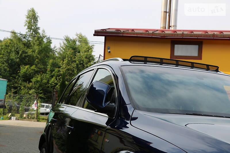 Позашляховик / Кросовер Audi Q7 2011 в Трускавці