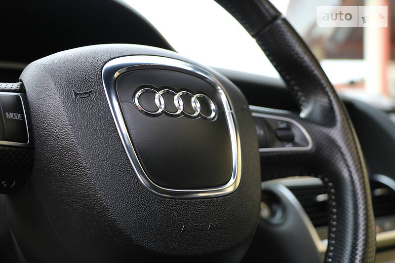 Позашляховик / Кросовер Audi Q7 2011 в Трускавці