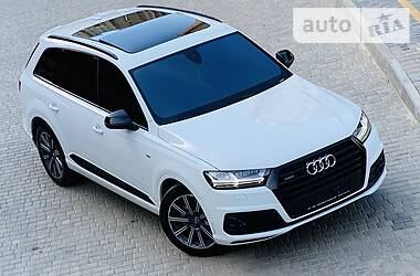 Внедорожник / Кроссовер Audi Q7 2016 в Одессе