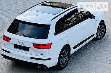 Внедорожник / Кроссовер Audi Q7 2016 в Одессе