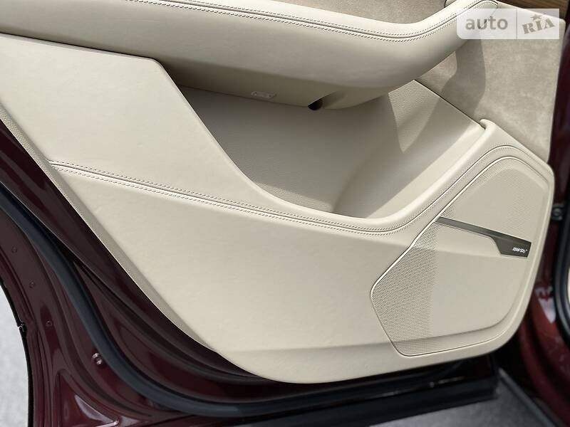 Позашляховик / Кросовер Audi Q7 2017 в Києві