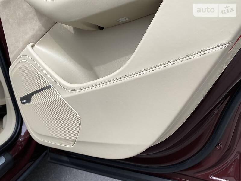 Позашляховик / Кросовер Audi Q7 2017 в Києві