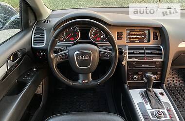 Внедорожник / Кроссовер Audi Q7 2010 в Львове