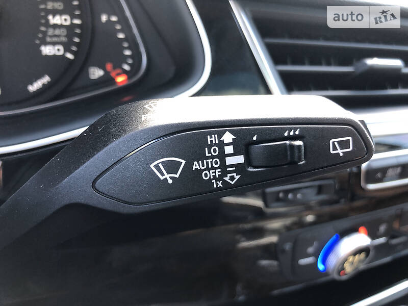 Внедорожник / Кроссовер Audi Q7 2016 в Киеве