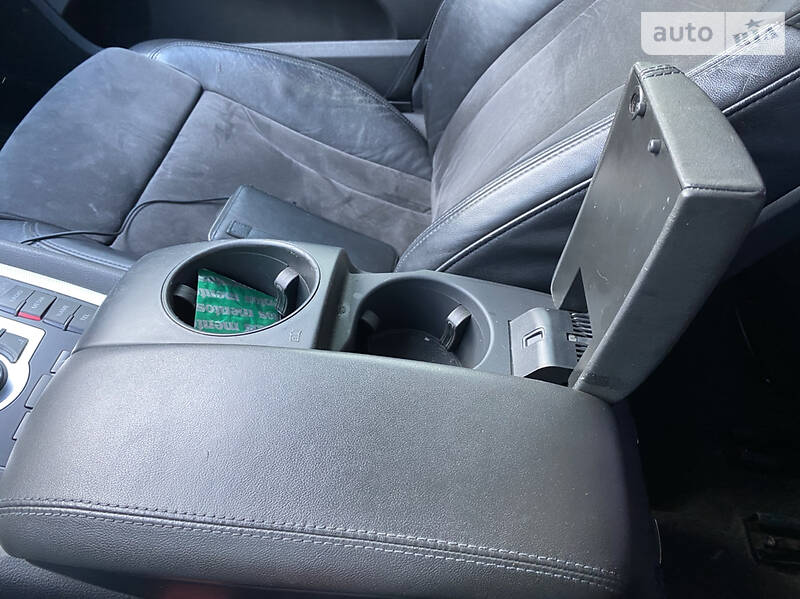 Позашляховик / Кросовер Audi Q7 2009 в Луцьку