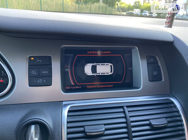Позашляховик / Кросовер Audi Q7 2009 в Луцьку