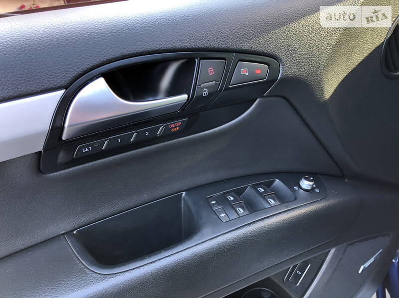 Позашляховик / Кросовер Audi Q7 2010 в Тернополі